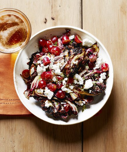 Phô mát thịt dê trộn salad Radicchio cực hấp dẫn