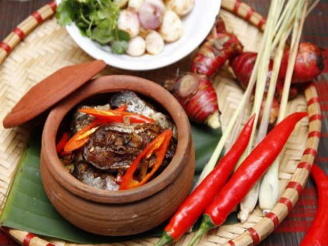 Cá trắm kho hấp dẫn