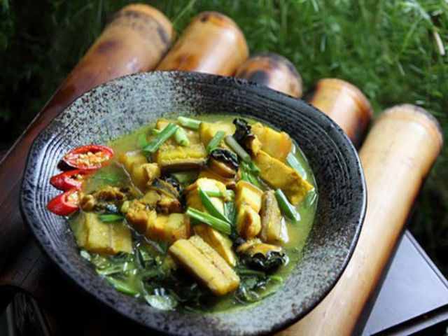 Ốc đậu tía tô